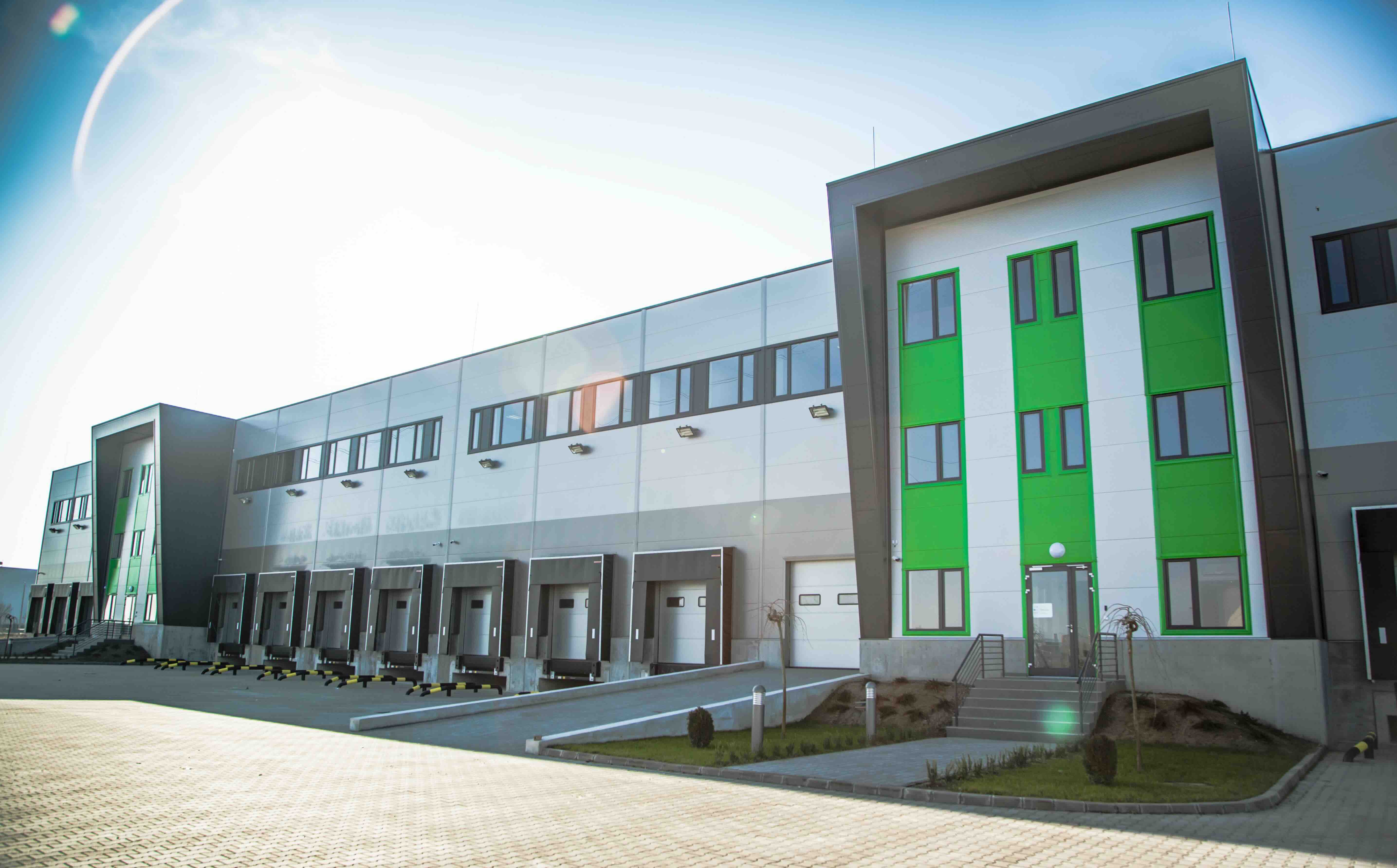 Polgári logisztikai park - rendszámfelismerős beléptetés és kaputelefon
